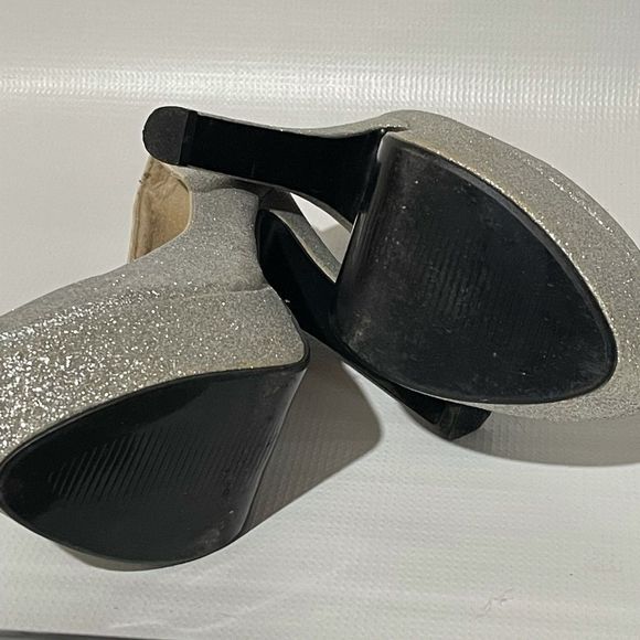 Rue 21 Silver Glitter Platform Heels – Size M (7/8) - Picture 10 of 10
